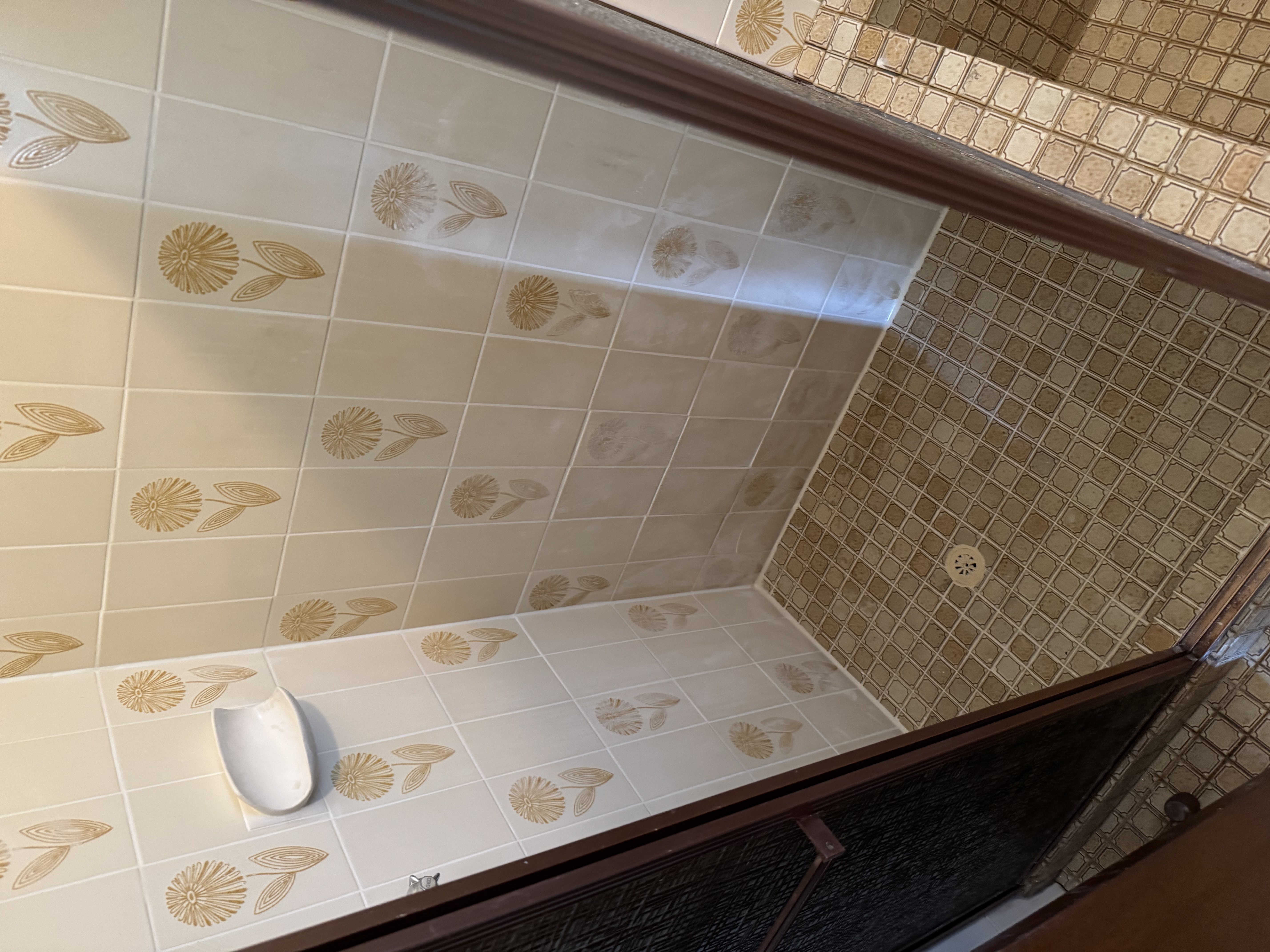 Commercial regrouting Sydney